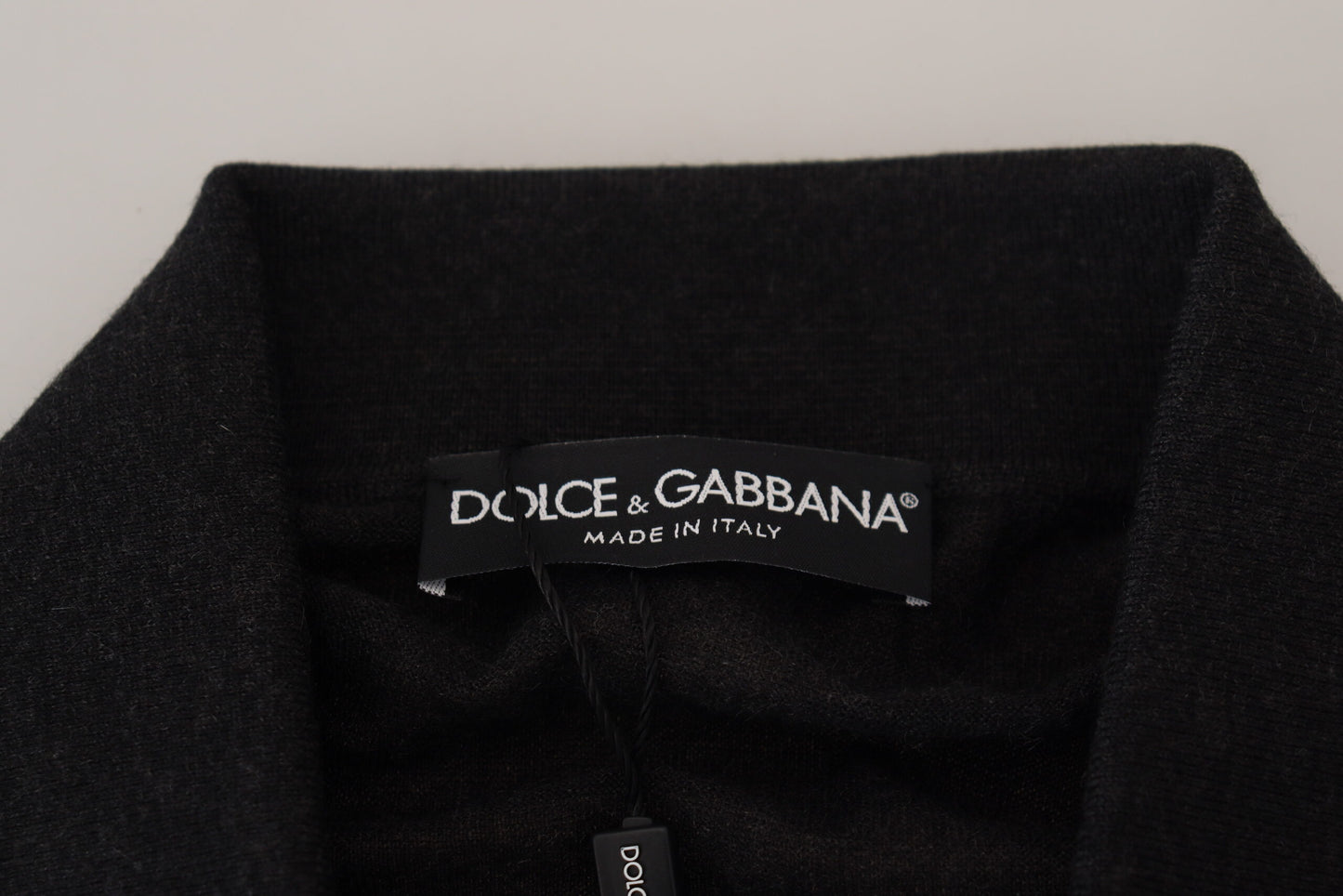 Dolce &amp; Gabbana Elegant Black Cashmere Pullover Sweater