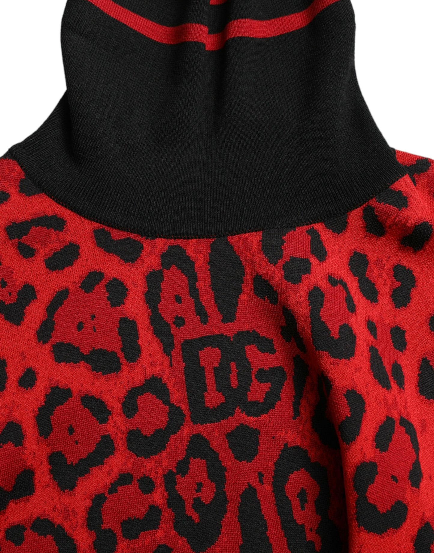 Dolce &amp; Gabbana Red Leopard Print Turtleneck Pullover Sweater